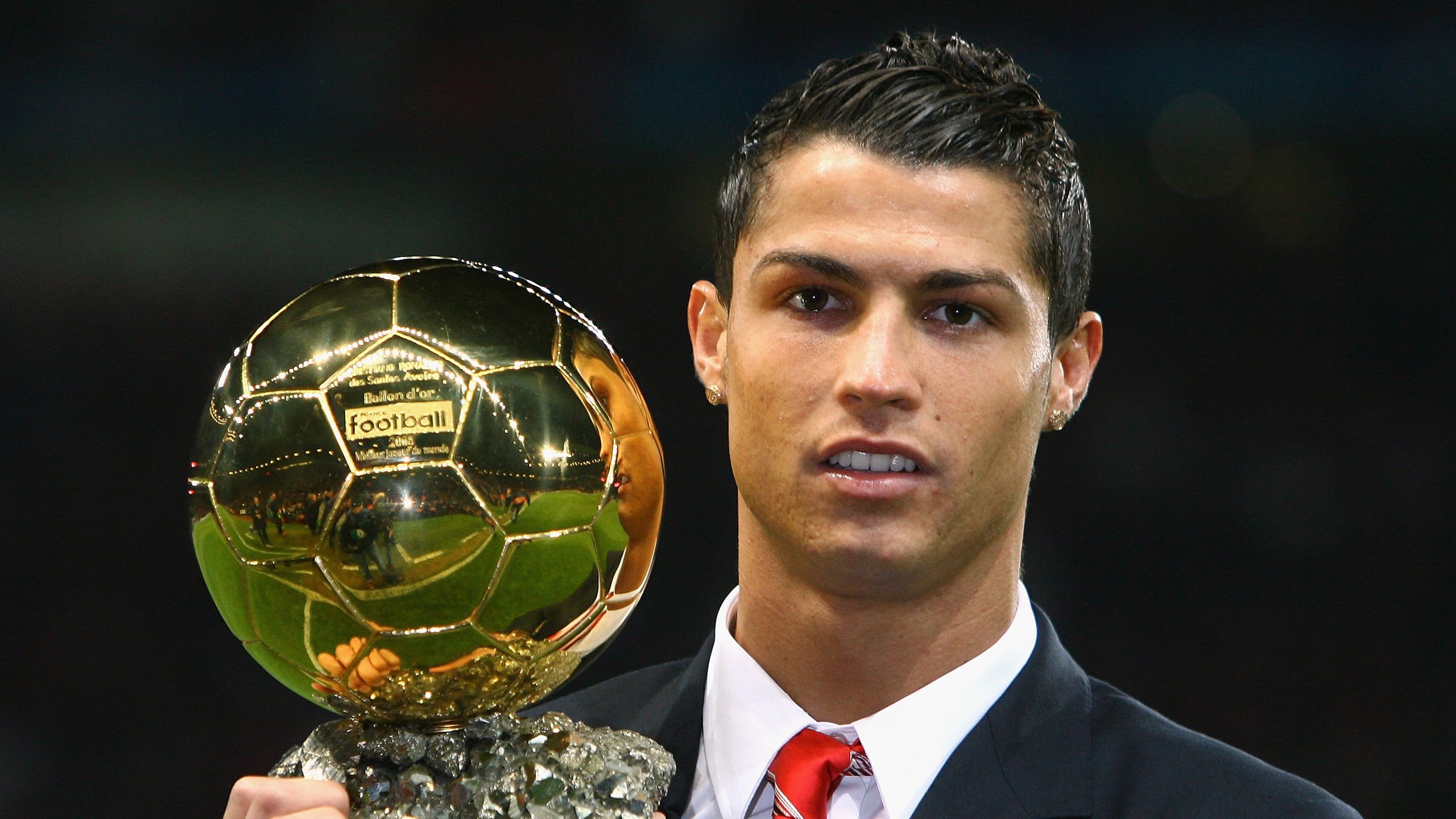 智利制霸英格兰，若日尼奥如何成为关键先生